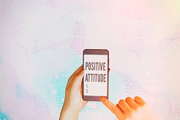 Tekst teken toont Positieve Attitude. Conceptuele foto optimistisch zijn in het leven Op zoek naar goede dingen. — Stockfoto