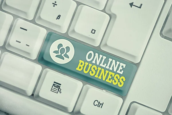 Handschrift tekst schrijven Online Business. Concept betekent Commerciële transactie informatie delen op het internet. — Stockfoto