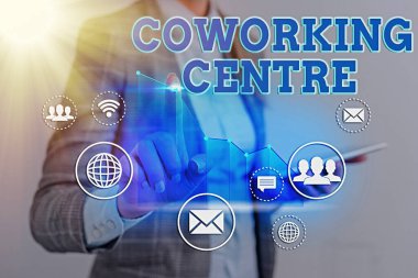 El yazısı Yazıları Ortak Çalışma Merkezi. Ortak iş yeri kavramı genellikle ofis ve bağımsız faaliyet.