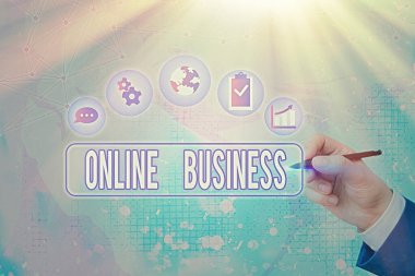 Online Business 'ı gösteren mesaj işareti. İnternet 'te bilgi paylaşımı kavramsal fotoğraf ticareti.