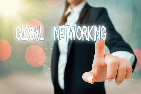 Nota escrita que muestra Global Networking. Foto de negocios mostrando la red de comunicación que se extiende por toda la Tierra WAN . — Foto de Stock