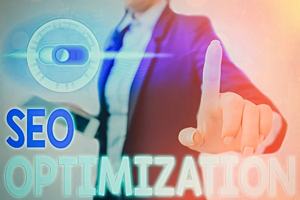 Escrita de mão conceitual mostrando Seo Optimization. Foto de negócios mostrando processo de afetar a visibilidade on-line do site ou página . — Fotografia de Stock