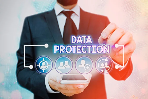 Handstilstext Dataskydd. Begreppet "skydda IP-adresser och en individuell data från skadlig programvara". — Stockfoto