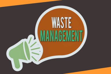 Atık Yönetimi gösteren kavramsal el yazısı. İş fotoğraflarının gösterilmesi için gerekli olan eylemler çöp başlangıcını Stand Holder 'a yatay olarak dayanan Megafon ve Tablet' e yönlendir.