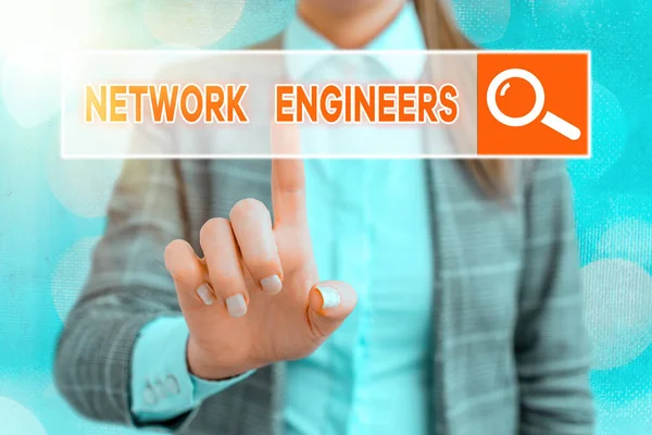 Escritura a mano de texto Network Engineers. Concepto significado Tecnología profesional Habilitado en el sistema informático . —  Fotos de Stock