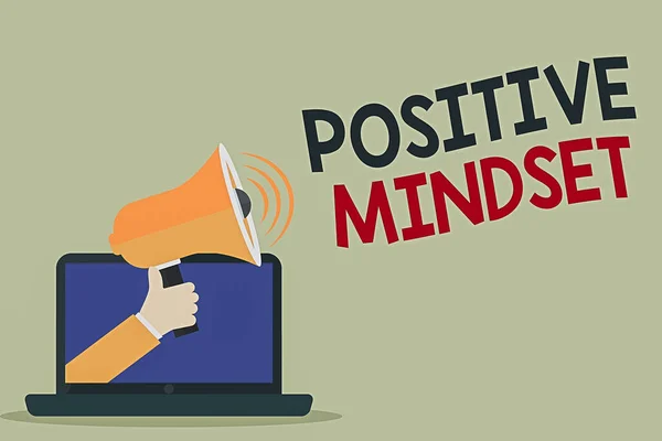 Signo de texto que muestra la mentalidad positiva. Foto conceptual actitud mental y emocional que se centra en el lado brillante Análisis de Hu Mano Saliendo de PC Monitor Sosteniendo Megáfono con Icono de Volumen . — Foto de Stock