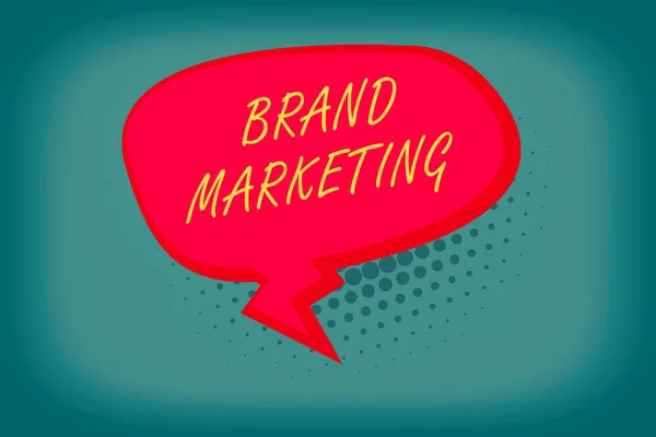 브랜드 마케팅을 보여 주는 편지쓰기. 전 세계의 제품에 대한 인식을 고취시키는 비즈니스 사진 , Blank Oblong Halftone Speech Bubble Zigzag Tail and Shade. — 스톡 사진