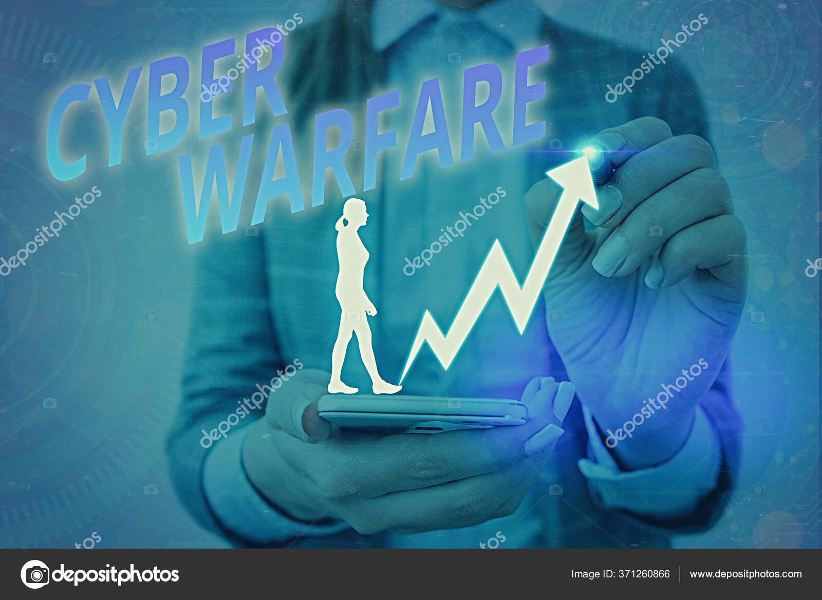 Manuscrito texto escrevendo guerra cibernética. Conceito significado  Virtual War Hackers Sistema Ataques Ladrão Digital Stalker Duas mãos  segurando grande retângulo em branco para cima para baixo Projeto de fundo  geométrico . fotos
