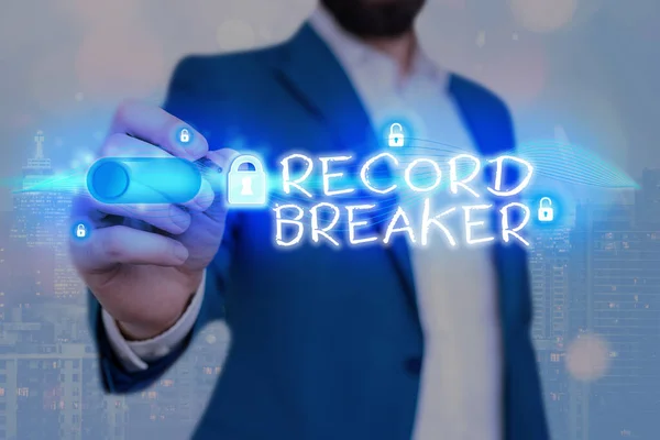 Parola che scrive testo Record Breaker. Concetto di business per qualcuno o qualcosa che batte il miglior risultato precedente . — Foto Stock