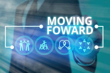 El yazısı metin Hareketli Foward. Bir Noktaya Doğru Kavram Anlamı İlerleme Yolunda İlerleme.