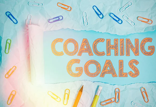 Texte manuscrit Coaching Goals. Signification du concept Donner aux individus les moyens de prendre leurs responsabilités . — Photo