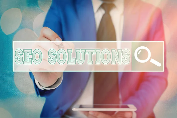 Написание текста для Seo Solutions. Бизнес-концепция страницы результатов поиска увеличила количество посетителей по рейтингам . — стоковое фото