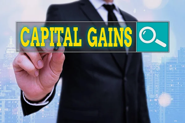 Word writing text Capital Gains. Geschäftskonzept für Anleihen Aktien Aktien Gewinne Einkommensteuer Investmentfonds. — Stockfoto