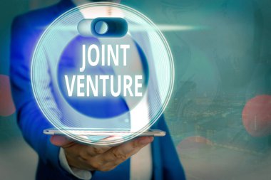 El yazısı Ortak Girişim. Kavram, İşbirliği Düzenleme Partileri Ortaklık Takımı anlamına gelir.