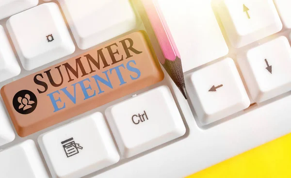 Tekstbord met Summer Events. Conceptuele foto Viering Gebeurtenissen die plaatsvinden tijdens de zomer. — Stockfoto