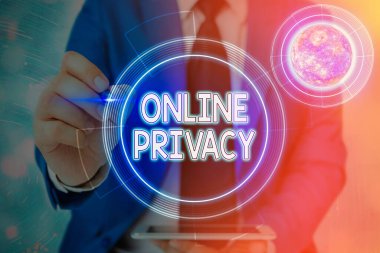 Çevrimiçi mahremiyet gösteren kavramsal el yazısı. NASA tarafından desteklenen bu görüntünün internet elemanları aracılığıyla yayınlanan bireysel bir verinin güvenlik seviyesini gösteren iş fotoğrafı.