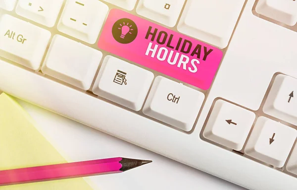 Käsiala tekstiä kirjallisesti Holiday Hours. Käsitteen merkitys Aikataulu 24 tai 7 Puoli päivää tänään Viime hetken sulkeminen . — kuvapankkivalokuva