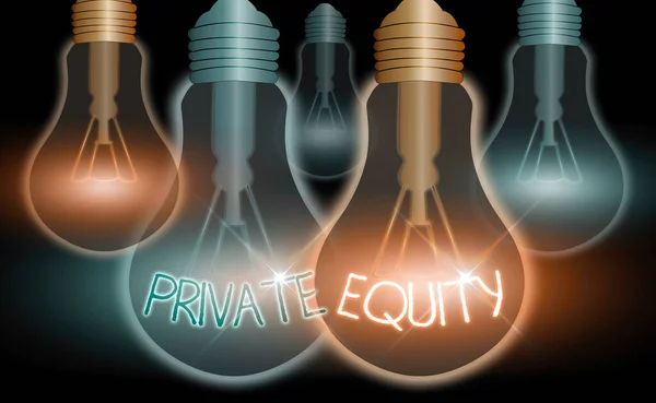 Tekst schrijven Private Equity. Bedrijfsconcept voor Kapitaal dat niet aan een openbare beurs is genoteerd Beleggingen. — Stockfoto