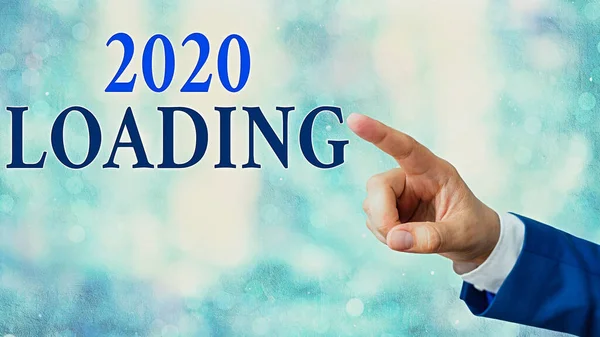 Kézírási szöveg 2020 betöltése. Fogalma jelentése reklám a közelgő év előrejelzés a jövőbeli esemény. — Stock Fotó