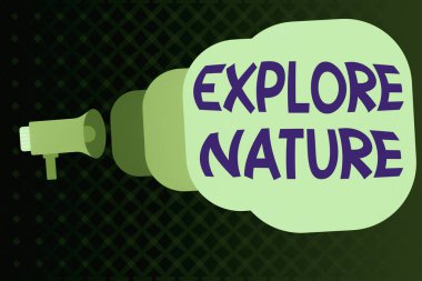 Doğa Keşfi 'ni gösteren bir not yazıyorum. İş fotoğrafı sergisi. Kırsal kesimi keşfetmek. Vahşi hayatın tadını çıkarmak. Megafon zarftan çıkıyor, anons ediyor ve konuşuyor..