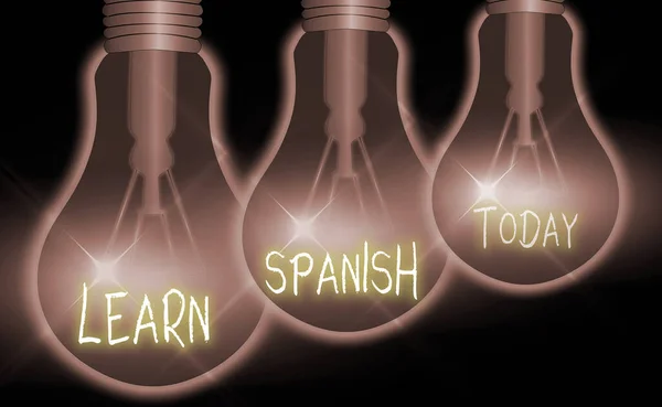 Texto de escritura Aprende español. Concepto que significa Lengua de Traducción en España Vocabulario Dialecto Discurso . —  Fotos de Stock