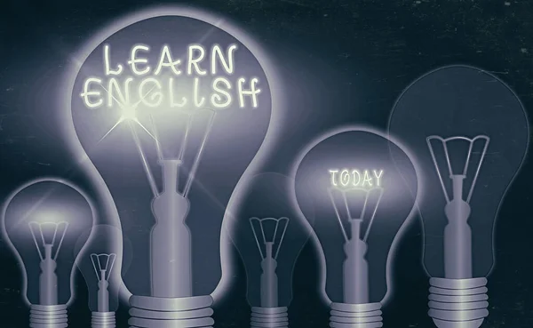 Conceptuele handschrift tonen leren Engels. Bedrijfsfoto presentatie winst te verwerven kennis in nieuwe taal door studie. — Stockfoto
