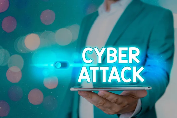 Texto manuscrito Cyber Attack. Concepto que significa un intento de los hackers para dañar destruir un sistema informático . —  Fotos de Stock