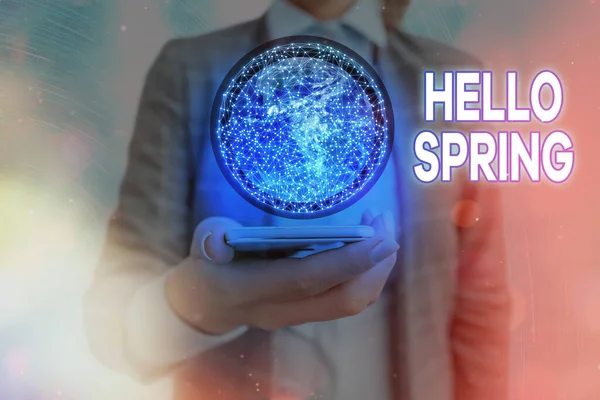 Textschild mit Hallo Frühling. Konzeptfoto Begrüßung der Saison nach dem Winter Blühende Blumen Elemente dieses Bildes, das von der NASA eingerichtet wurde. — Stockfoto