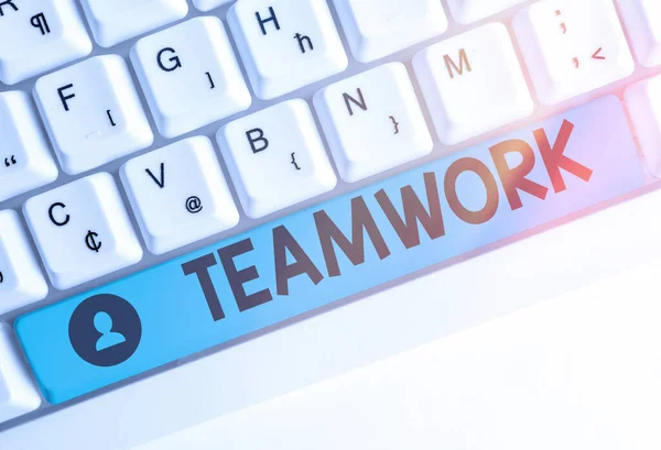 Tekst teken dat teamwork weergeeft. Conceptuele foto gecombineerde actie van de groep vooral wanneer effectief en efficiënt. — Stockfoto