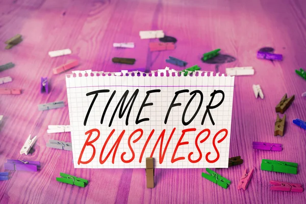 Scrivere testi a mano Time For Business. Concetto significa soddisfare le transazioni entro il periodo promesso al cliente . — Foto Stock