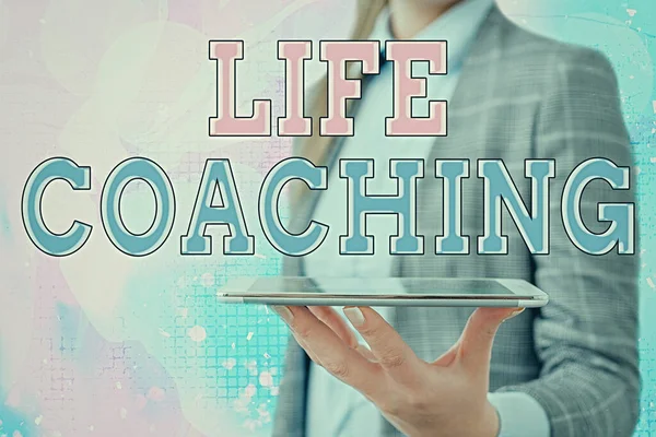 Scrittura concettuale a mano che mostra Life Coaching. Foto aziendale che mostra un individuo impiegato per aiutare a mostrare il raggiungimento dei loro obiettivi nella carriera . — Foto Stock