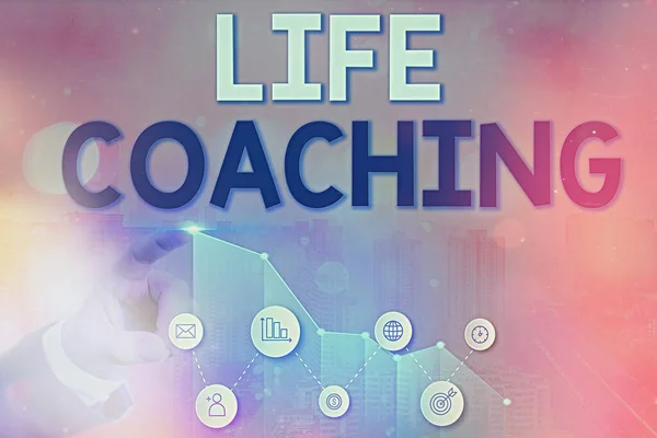Schrijfbriefje met Life Coaching. Bedrijfsfoto presentatie van een individu werkzaam om te helpen tonen hun doelen in carrière te bereiken. — Stockfoto