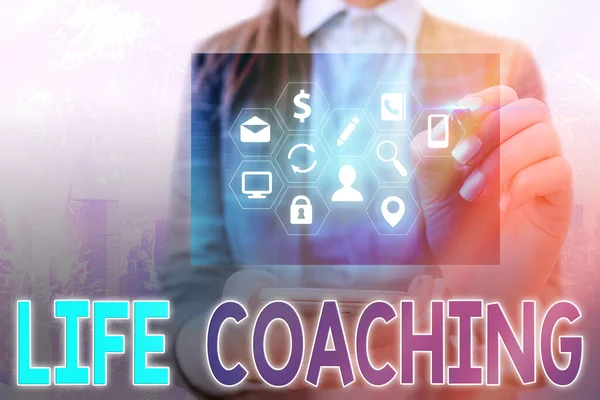 Scrivere testi a mano Life Coaching. Concetto che significa un individuo impiegato per aiutare a mostrare il raggiungimento dei loro obiettivi nella carriera . — Foto Stock