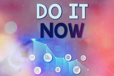 Şimdi Yap'ı gösteren bir not yazmak. İş fotoğraf vitrin tereddüt değil ve hemen çalışmaya veya şeyler yapmaya başlayın.