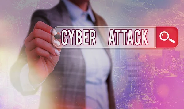 Escritura manual conceptual que muestra Cyber Attack. Exhibición de fotos de negocios Un intento de los hackers de Destruir un sistema informático . —  Fotos de Stock