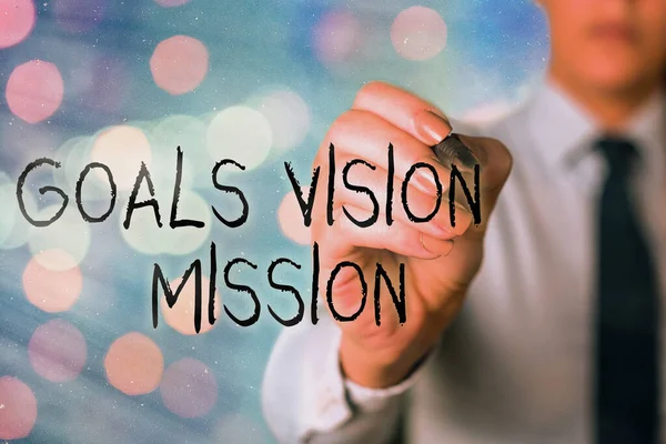 Ord skrivning text mål vision mission. Affärsidé för praktisk planeringsprocess som används för att hjälpa samhällsgrupp. — Stockfoto