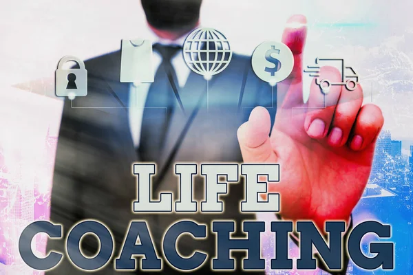 Scrittura concettuale a mano che mostra Life Coaching. Business photo testo un individuo impiegato per aiutare a mostrare raggiungere i loro obiettivi nella carriera . — Foto Stock