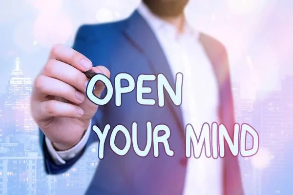 Handschrift tekst Open Your Mind. Begrip betekenis om verschillende ideeën of manieren van denken te kunnen begrijpen. — Stockfoto