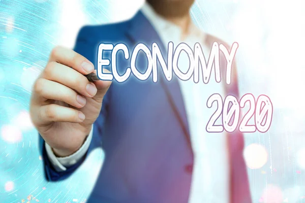 Texte manuscrit Economie 2020. Concept signifiant État de la richesse et des ressources d'un pays dans l'année à venir . — Photo