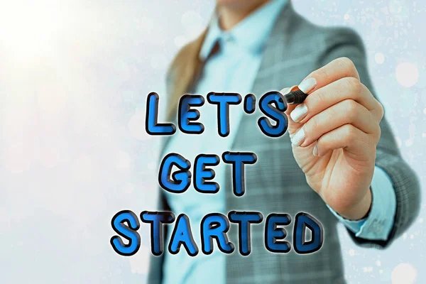 Texto de escrita de palavras Let S Is Get Started. Conceito de negócio para começar a fazer ou trabalhar em algo que você tinha começado . — Fotografia de Stock