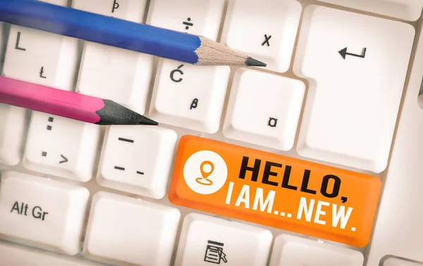 Текст для написания слов Hello I Am New. Бизнес-концепция для использованного приветствия или начала телефонного разговора . — стоковое фото