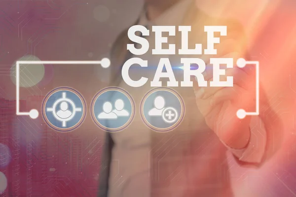 Znak tekstowy przedstawiający Self Care. Koncepcyjne zdjęcie praktyka podejmowania działań w celu poprawy jednego s jest własne zdrowie. — Zdjęcie stockowe