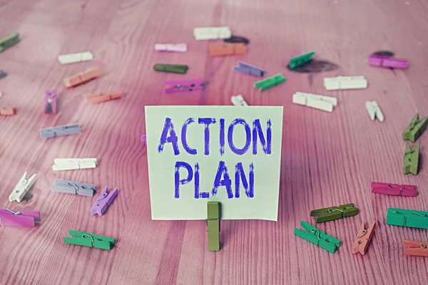 Konzeptionelle Handschrift mit Aktionsplan. Geschäftsfoto mit detailliertem Plan, der Maßnahmen skizziert, die notwendig sind, um Ziele oder Visionen zu erreichen. — Stockfoto