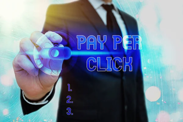 Написання нотатки з показом Pay Per Click. Бізнес-фото, що демонструє інтернет-маркетинг, в якому оплата заснована на кліках . — стокове фото