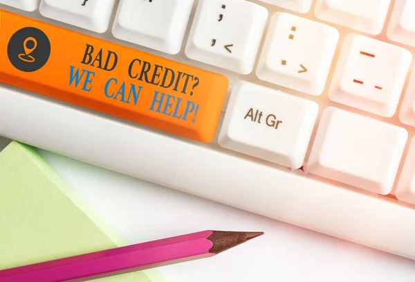 Почерк написания текста Bad Creditquestion Мы можем помочь. Концепция, означающая помощь в получении положительной истории платежей . — стоковое фото