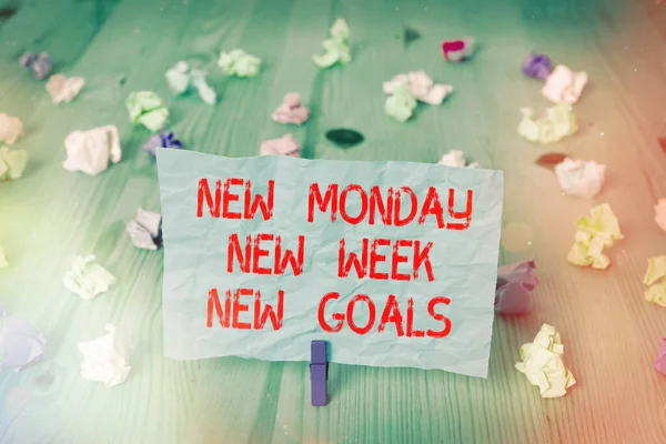 Texto de escritura Nuevo Lunes Nueva Semana Nuevos Objetivos. Concepto que significa mostrar las resoluciones de la próxima semana . — Foto de Stock