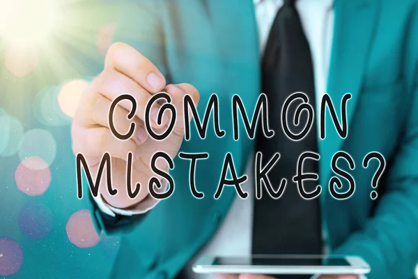 Word writing text common errors question. Geschäftskonzept für Wiederholungstat oder Fehleinschätzung, etwas falsch zu machen. — Stockfoto