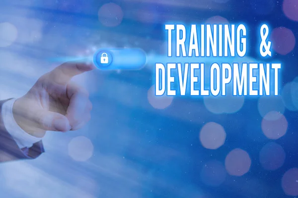 Escritura manual conceptual que muestra el entrenamiento y el desarrollo. Texto de la foto de negocios aprender conocimientos específicos para mejorar el rendimiento . — Foto de Stock