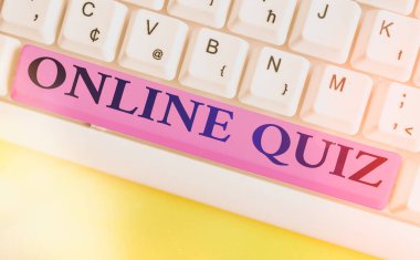 Çevrimiçi Sınav Yazan El Yazısı. Kavram anlamı oyun ya da internette yayınlanan bir zihin sporu.