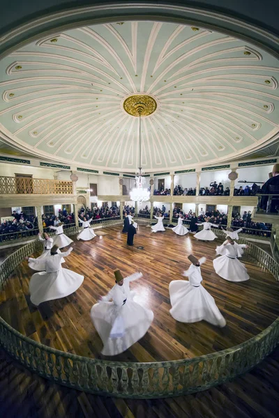 SEMA obřad v Yenikapi Mevlevihanesi, Istanbul Turecko — Stock fotografie